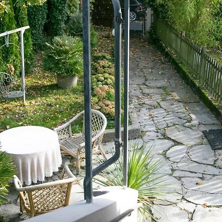 Вилла Family Wellhouse Garden Direct In Salzburg, Sunny Big Garden, Up To 16 Pax, Bikes For Free, Bbq, Sunbeds, Parking For Free, 15 Min Sound Of Music *